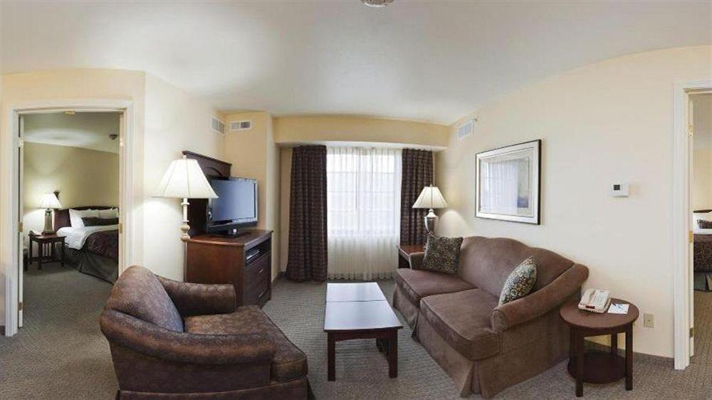 Staybridge Suites Akron-Stow-Cuyahoga Falls By Ihg Eksteriør bilde