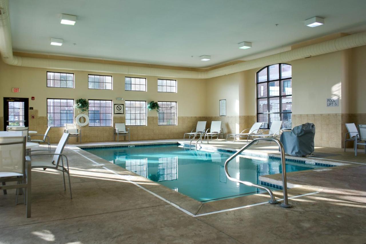 Staybridge Suites Akron-Stow-Cuyahoga Falls By Ihg Eksteriør bilde
