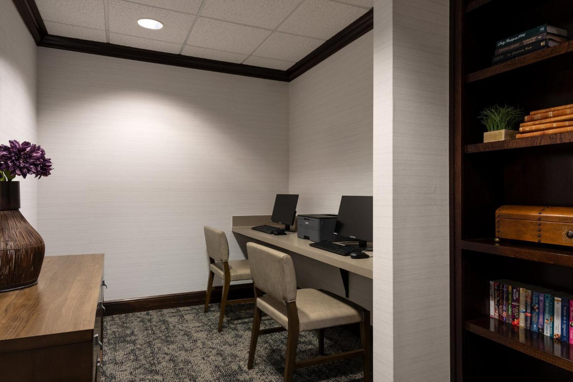 Staybridge Suites Akron-Stow-Cuyahoga Falls By Ihg Eksteriør bilde